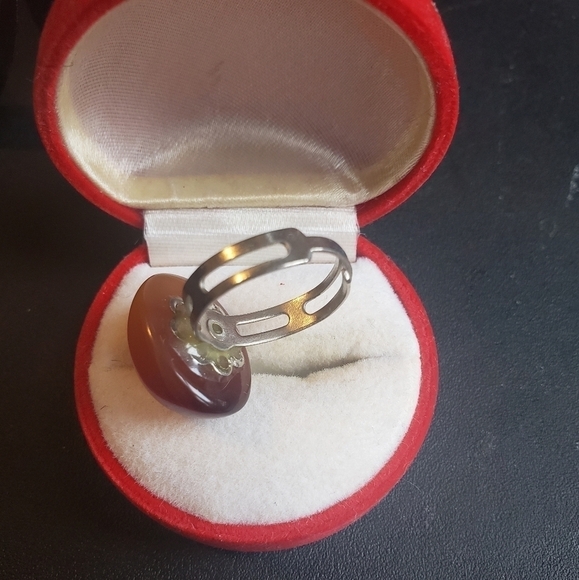 Ring - Picture 6 of 8